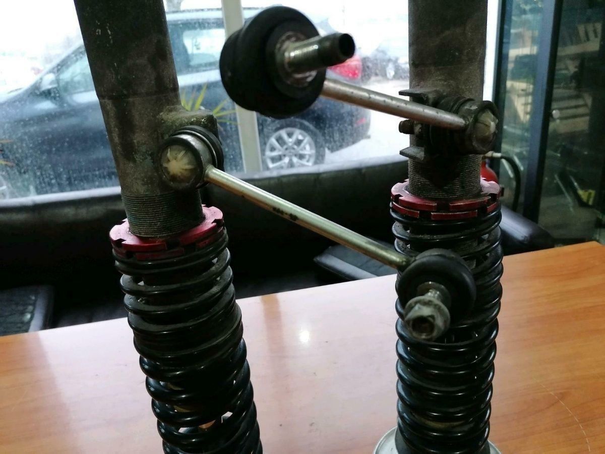 BMW Original E46 Sport Fahrwerk vorne komplett mit Federbeine,