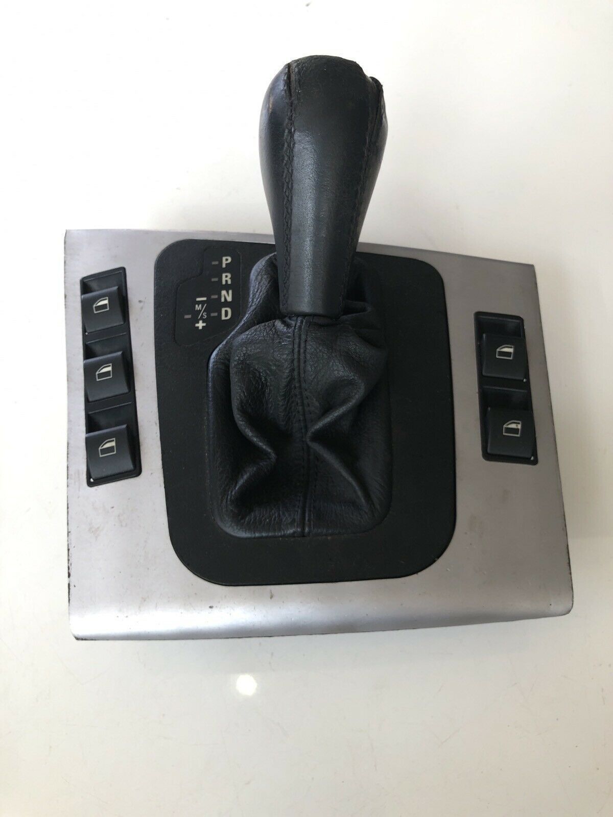 BMW E46 Coupe Cab Center Woodgrain Trim A/T Shift Boot OEM 820945