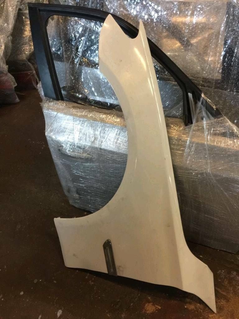 BMW F01 F02 Original Kotflügel Faherseite vorne Links