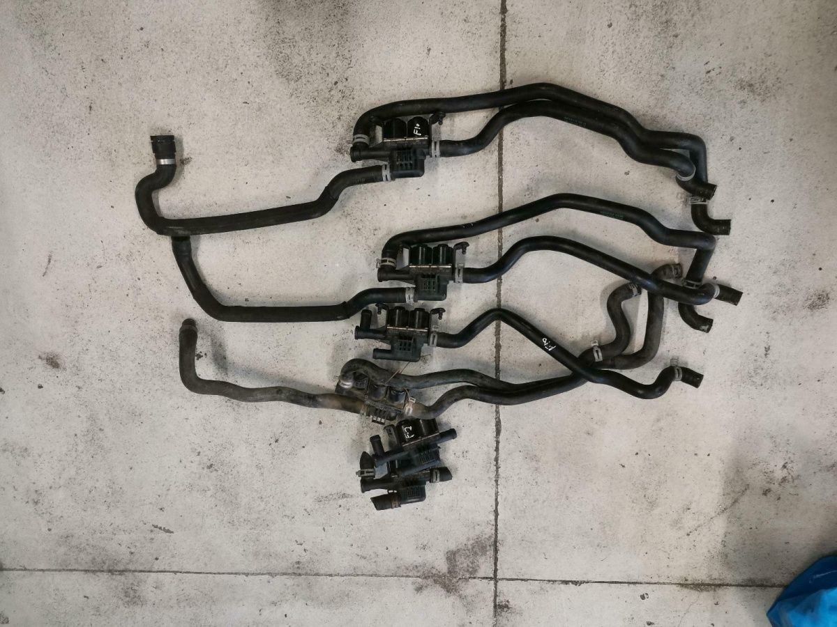 BMW orig. Kühlmittelregelventil 64119119164 BMW 1147412200 Bosch
