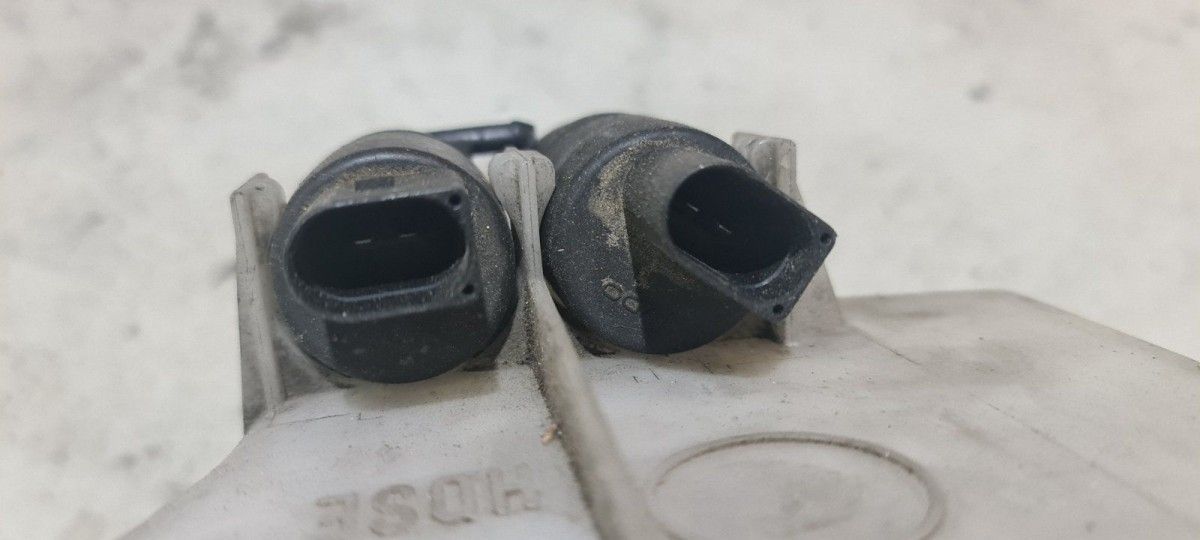 BMW E53 X3 Waschwasserbehälter Kühlmittel Ausgleichbehälter