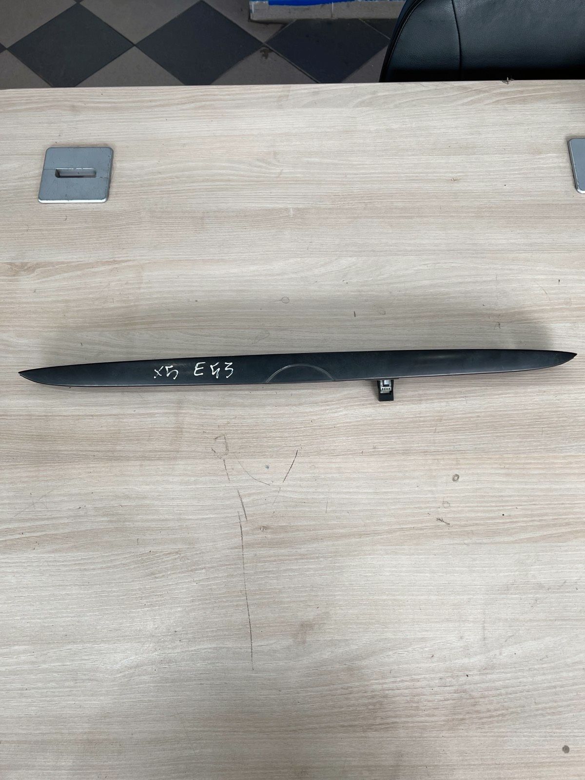 BMW original E53 X5 tailgate handle