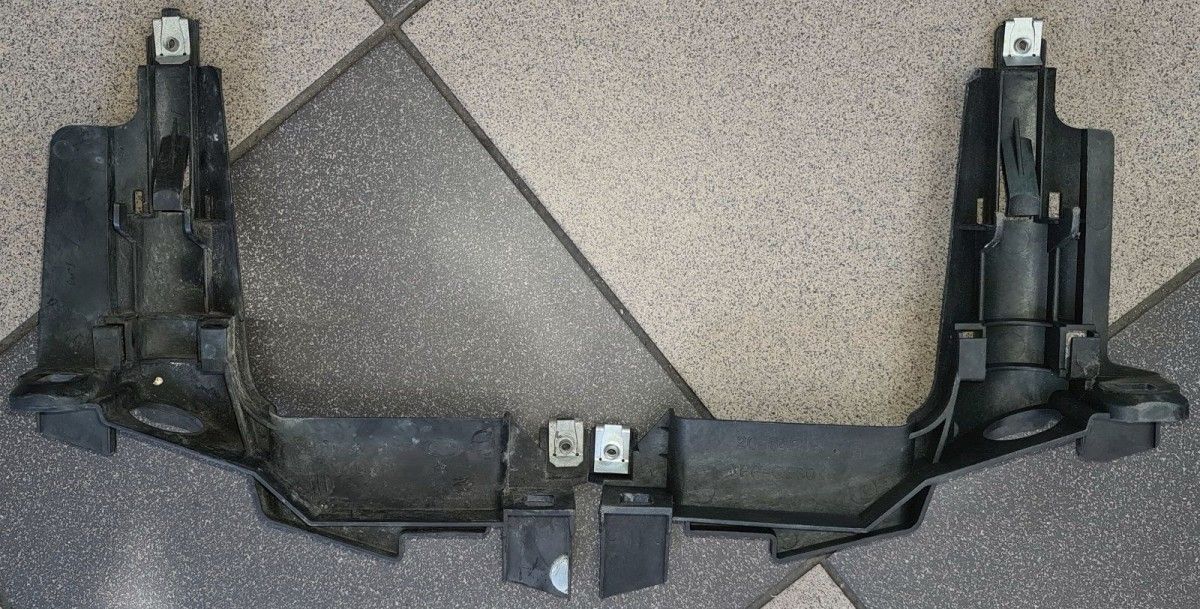 BMW Original E46 Scheinwerfer Halter Rechts oder Links