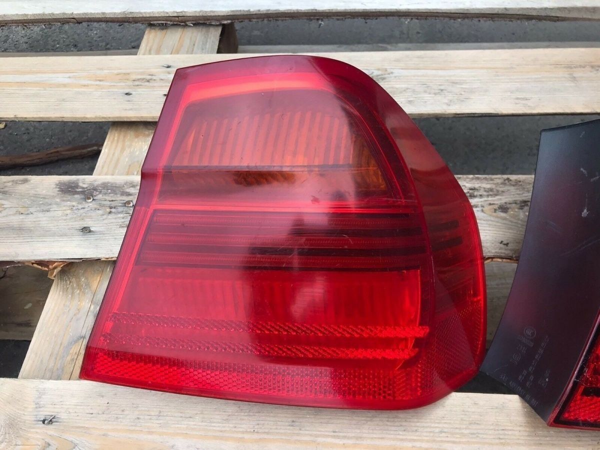 BMW Original 3er E90 Rückleuchte Rücklicht links oder rechts
