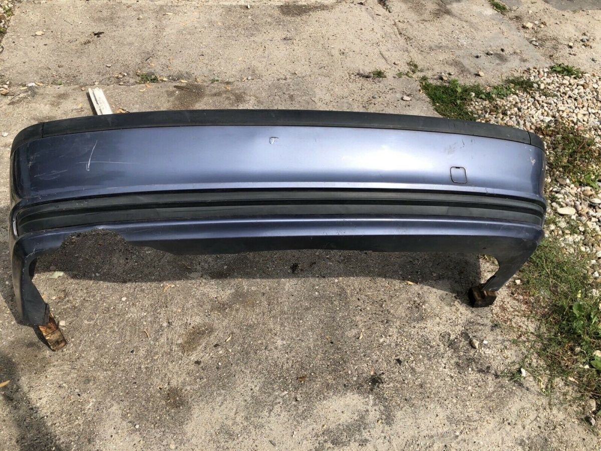 BMW E46 3er Limo Stossstange hinten Heck Schürze