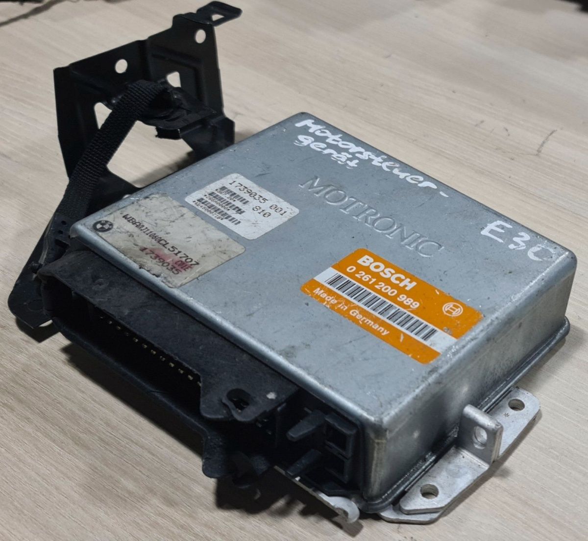 BMW Original E30 Steuergerät Motor Motorsteuergerät 1739035
