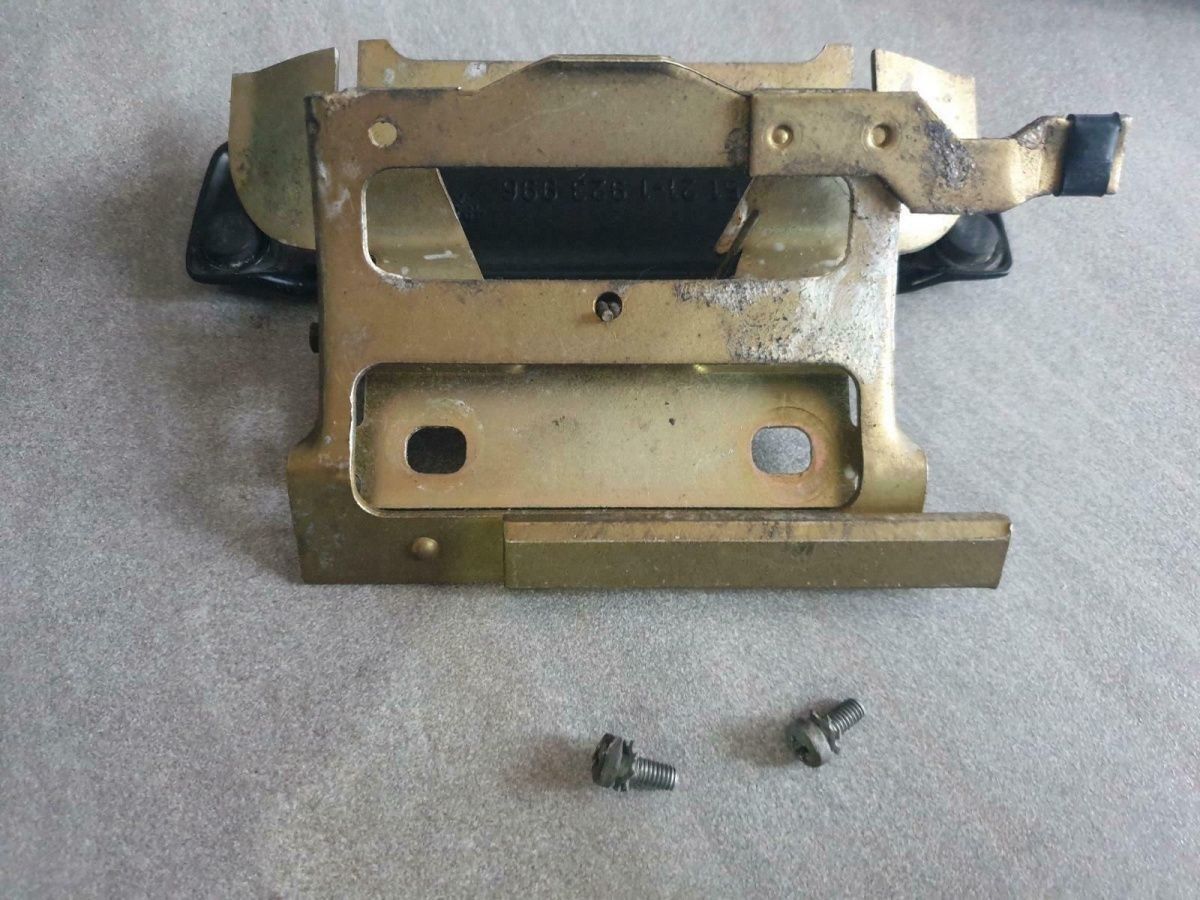 BMW Original E30 Touring Türgriff Hinten Links