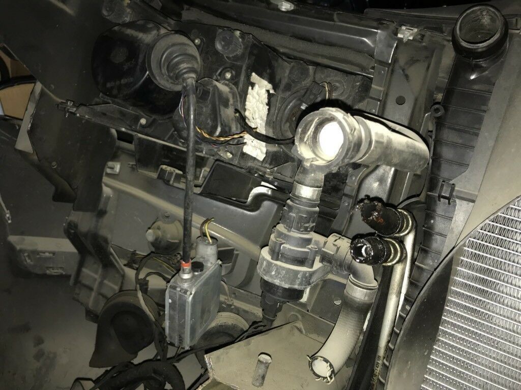 BMW Original E53 X5 Front Stoßstange Scheinwerfer Kühler Xenon