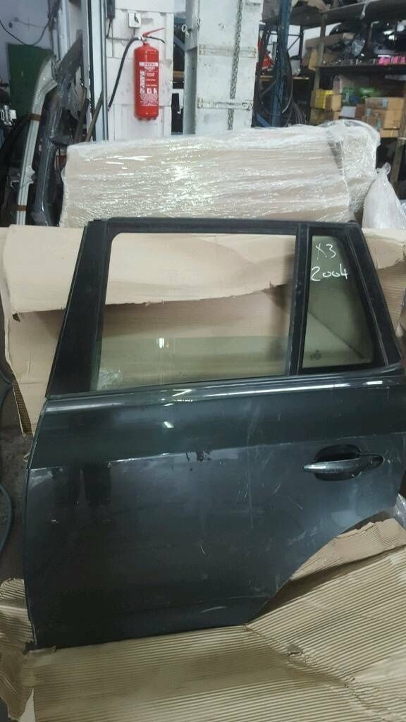 BMW Original X3 E83 Tür Hinten Links Komplett mit Kabelbäume