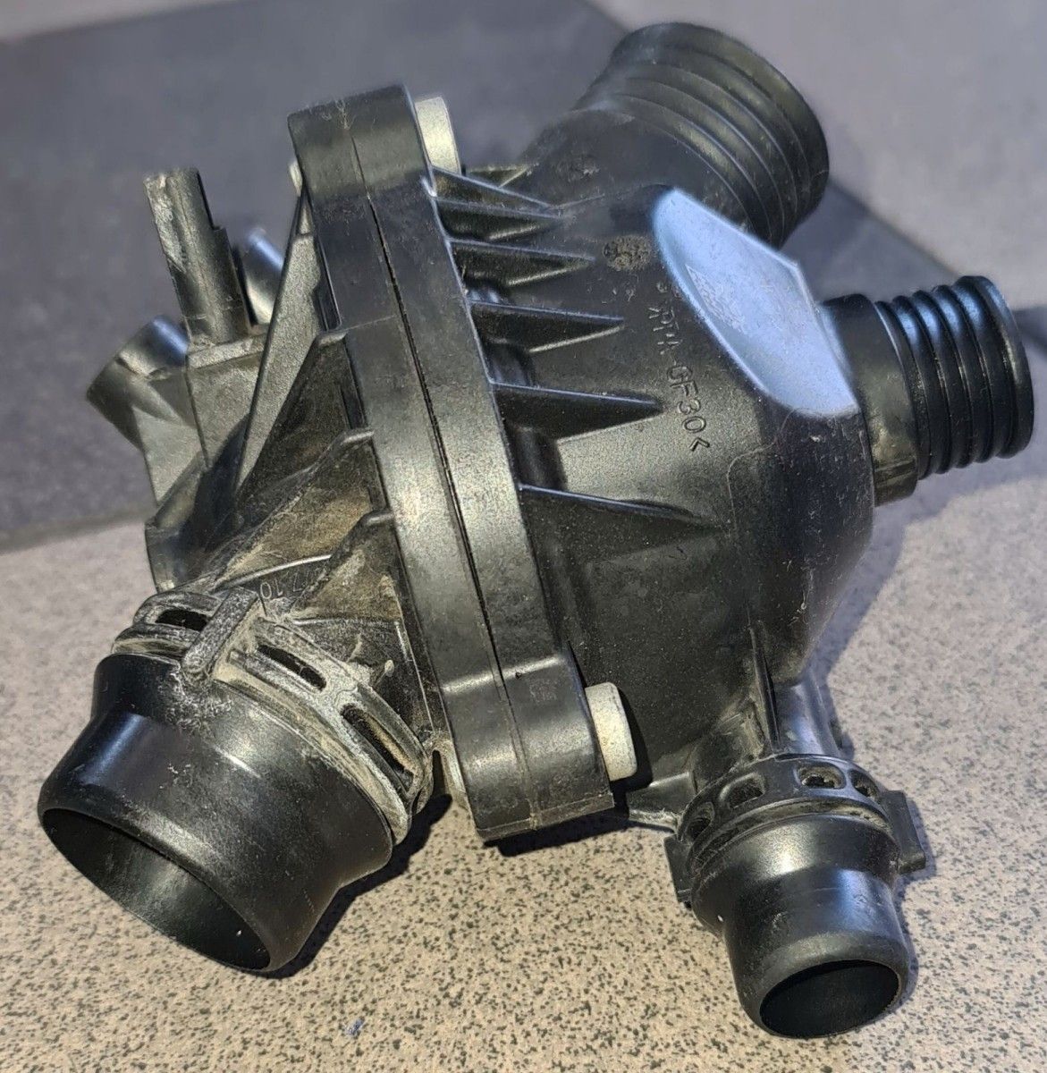 BMW Original E60 E61 E90 Thermostat