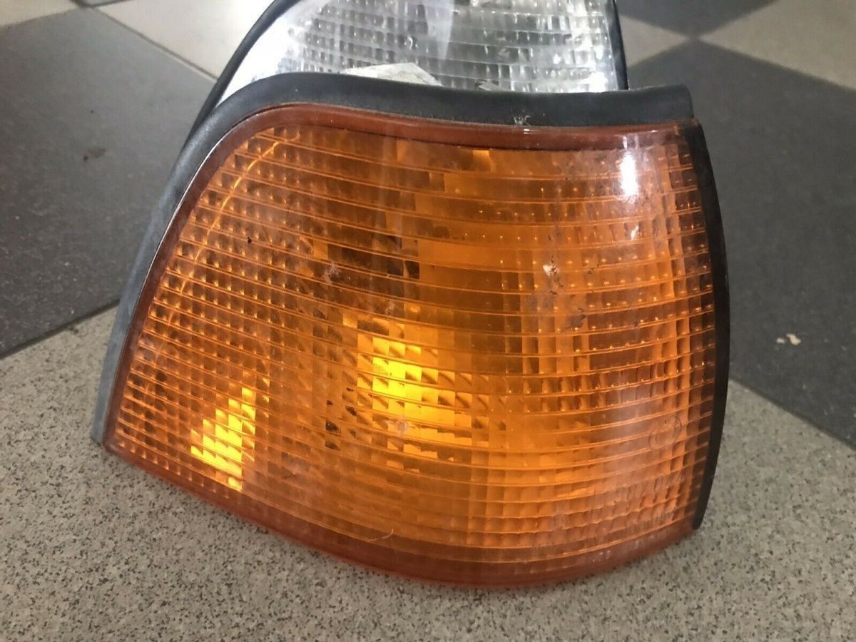 BMW Original 3er E36 Coupe/ Limo Blinkleuchte Rechts diverse