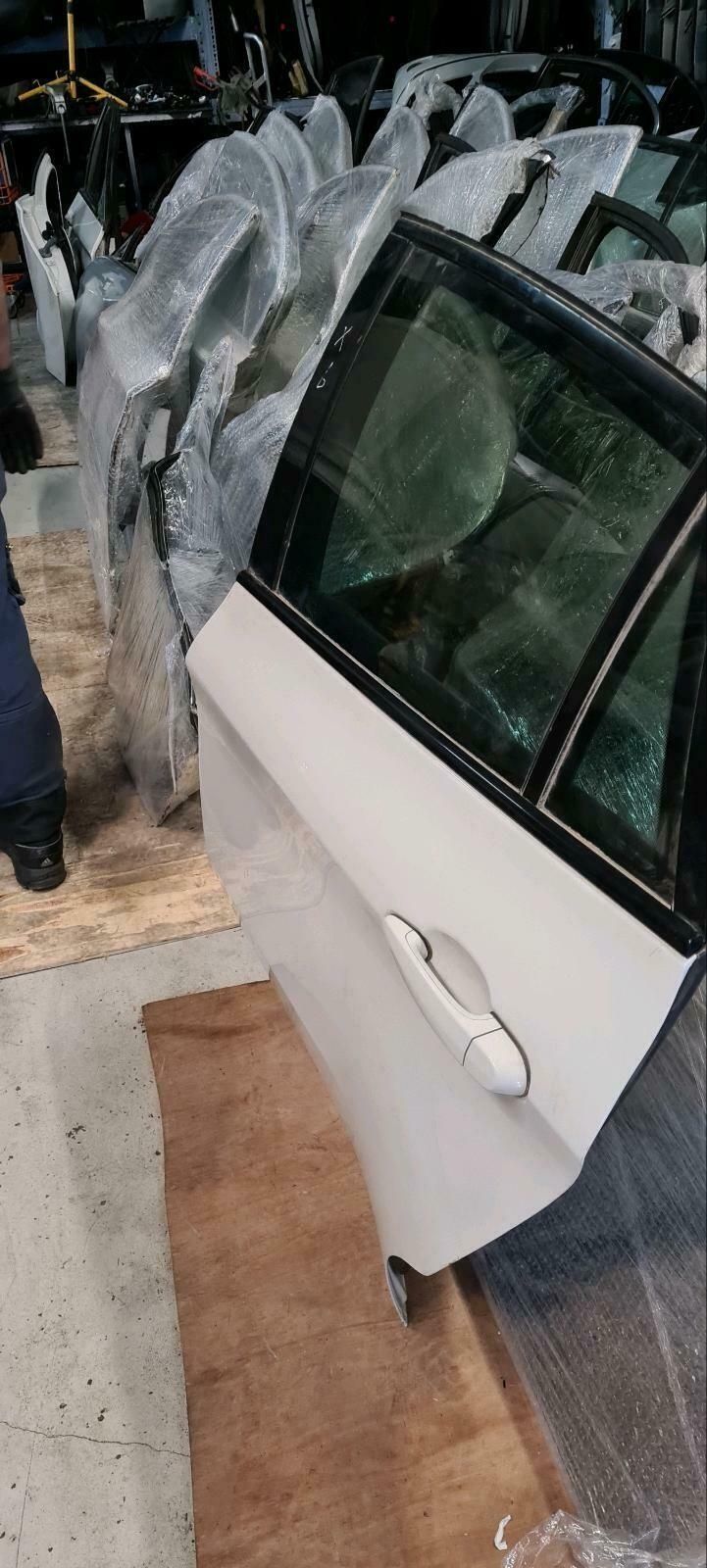 BMW F71 X6 AUTOTÜR Fahrertür hinten Links