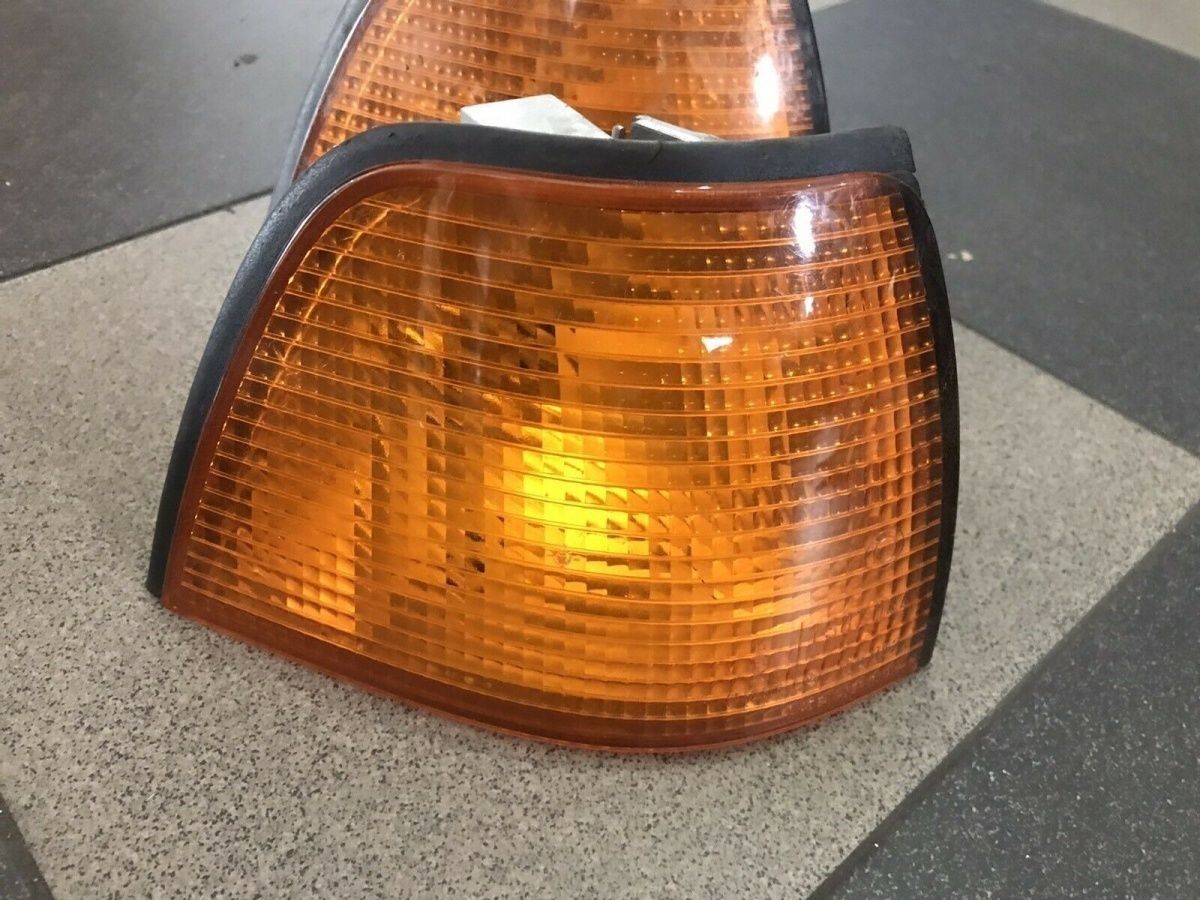 BMW Original 3er E36 Coupe/ Limo Blinkleuchte Rechts diverse