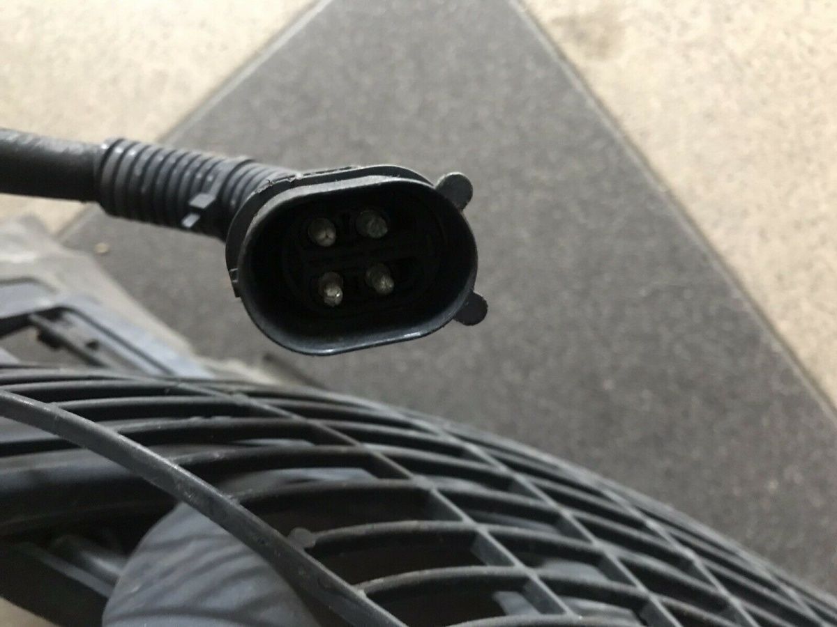 BMW Original 5er E39 Kühlerlüfter OE 8370993