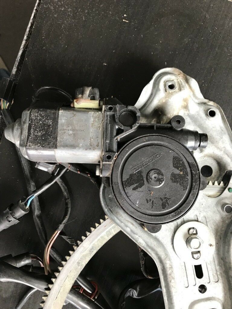 BMW Original E30 elektrischer Fensterheber + Motor