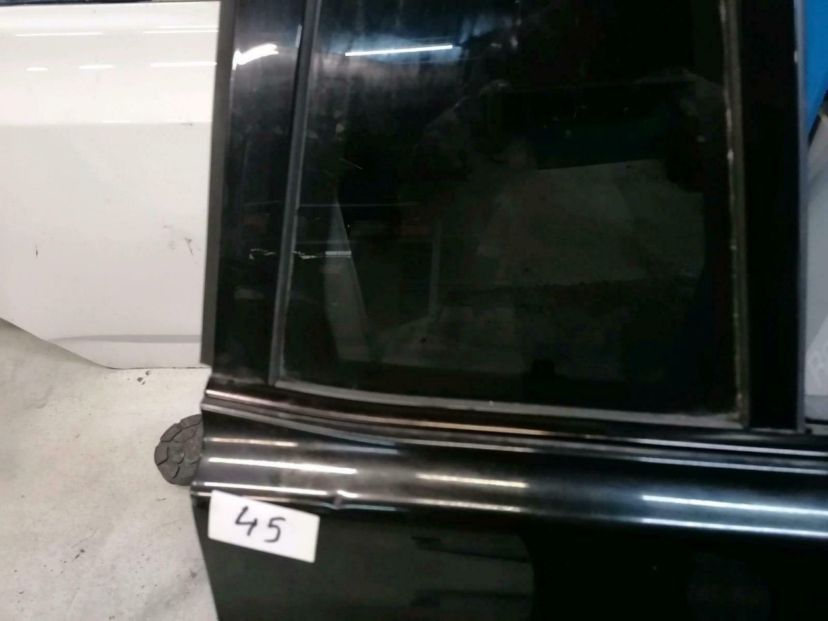 BMW Original E83, Hinten Rechts Tür, Schwarz Container 2 Nu.45