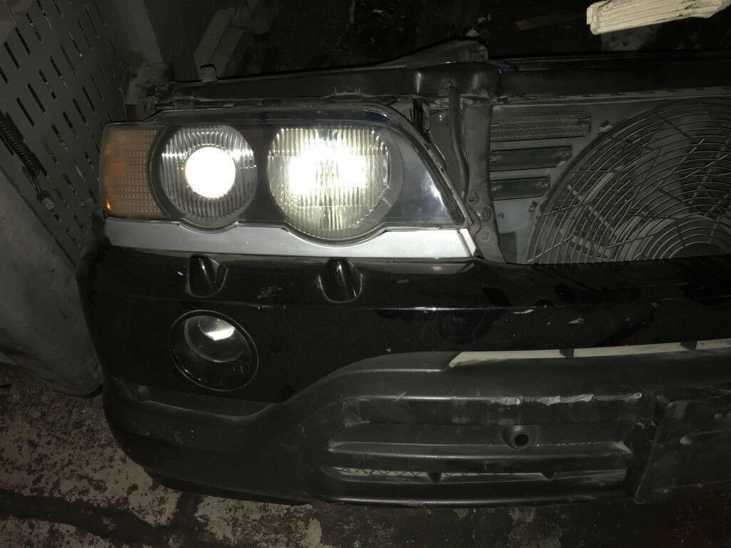 BMW Original E53 X5 Front Stoßstange Scheinwerfer Kühler Xenon
