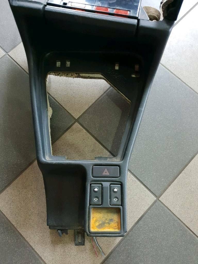 BMW Original E32 E34 Mittelkonsolle mit Fensterschalter