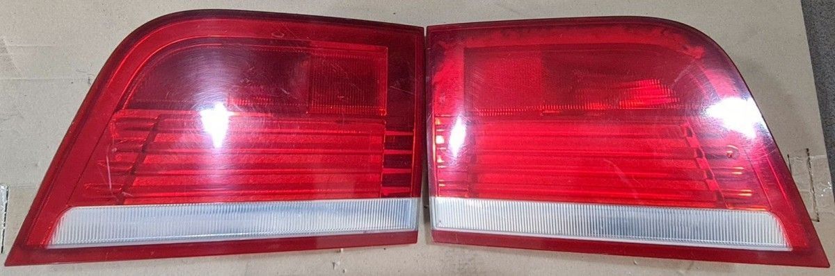 BMW Original E70 X5 Hecklappenleuchte Rechts oder Links Rücklicht