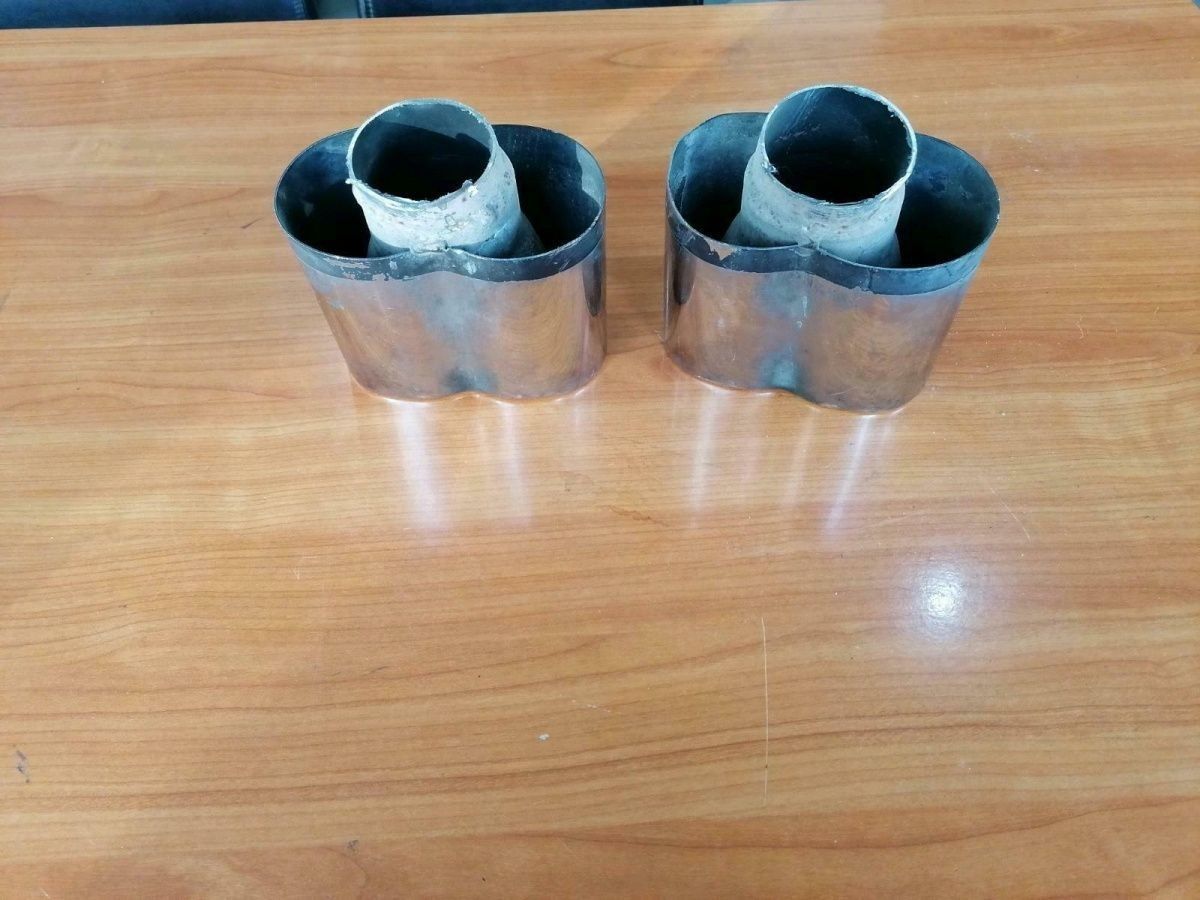BMW Original E70 Sport Rohre für Auspuff Artikel Nu: 1032375606