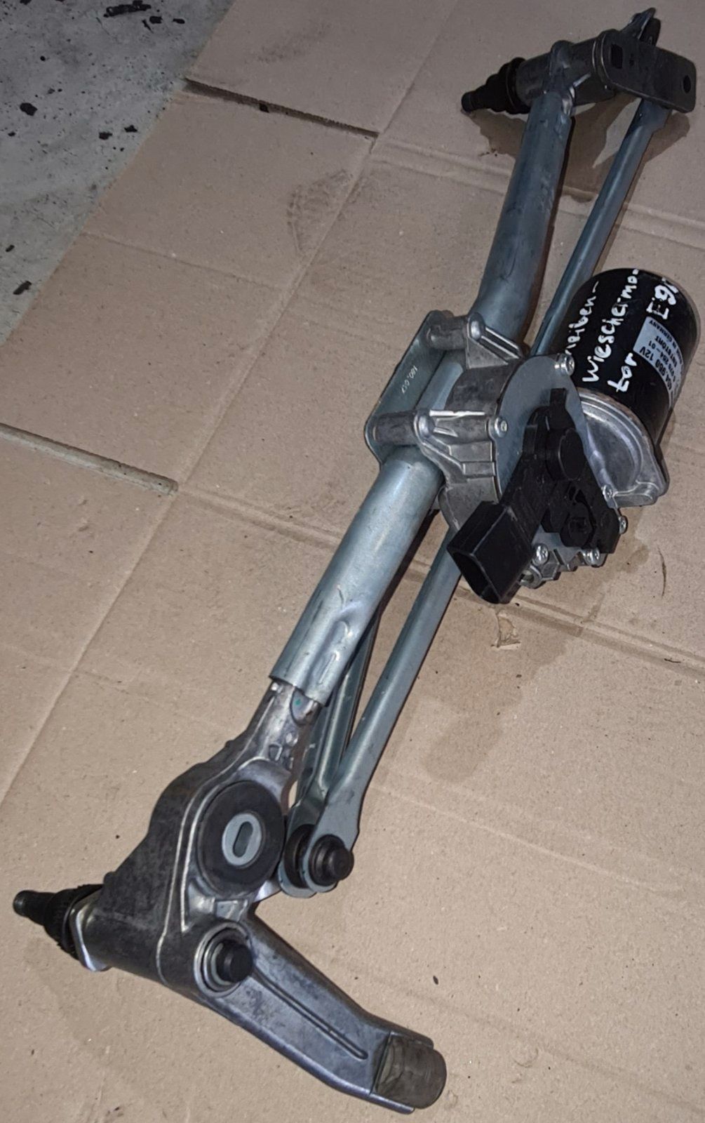 BMW original E90 windshield wiper motor with linkage at the front