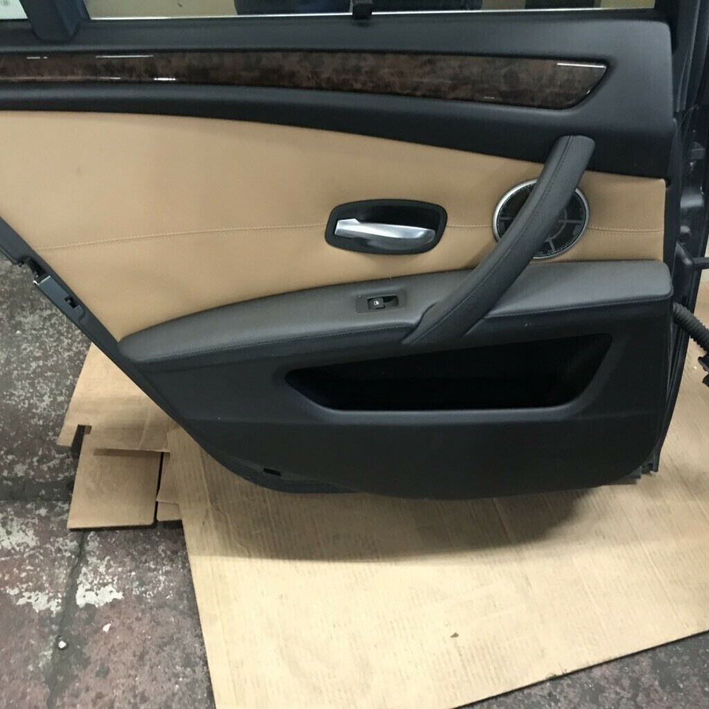 BMW original F11 rear L door complete in top condition, installed immediately