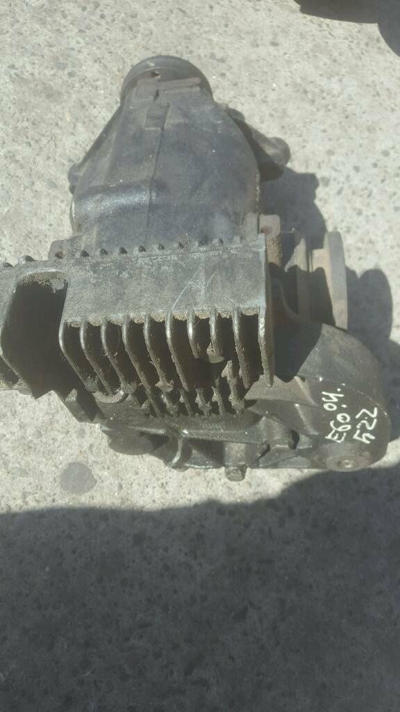 Original BMW E60 Differential 0.4   BM 004