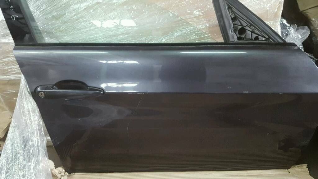 BMW original E90 door passenger side completely in dark gray