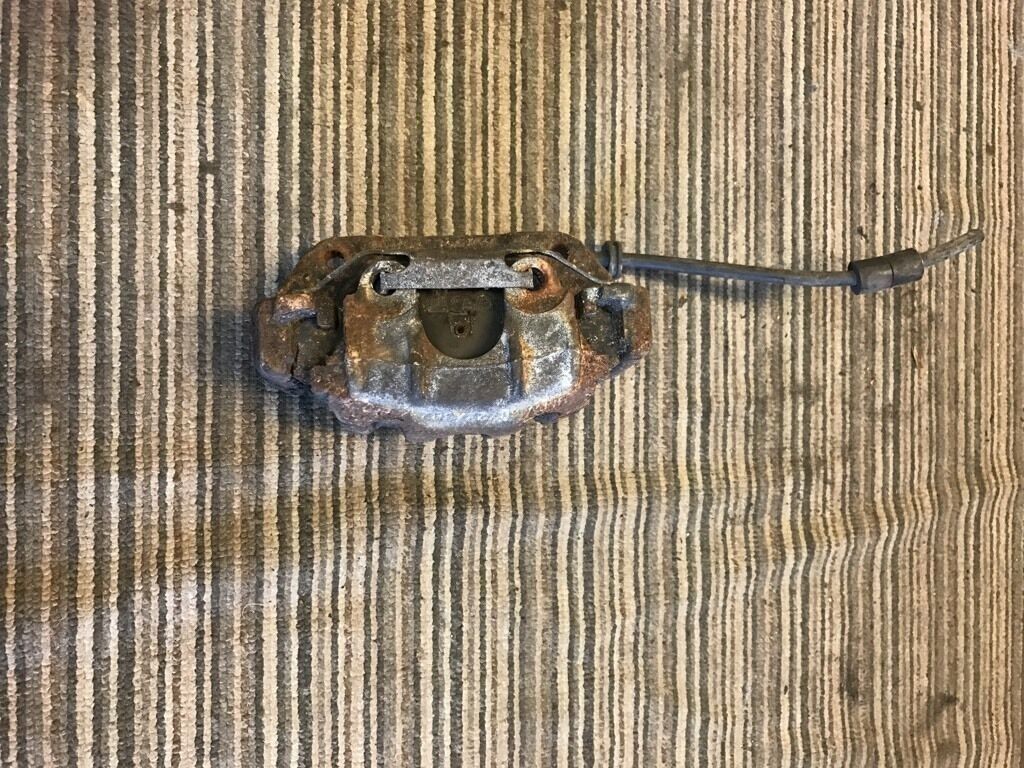 Bremse Bremssattel vorne links BMW E32 E34 60/22/302 ATE