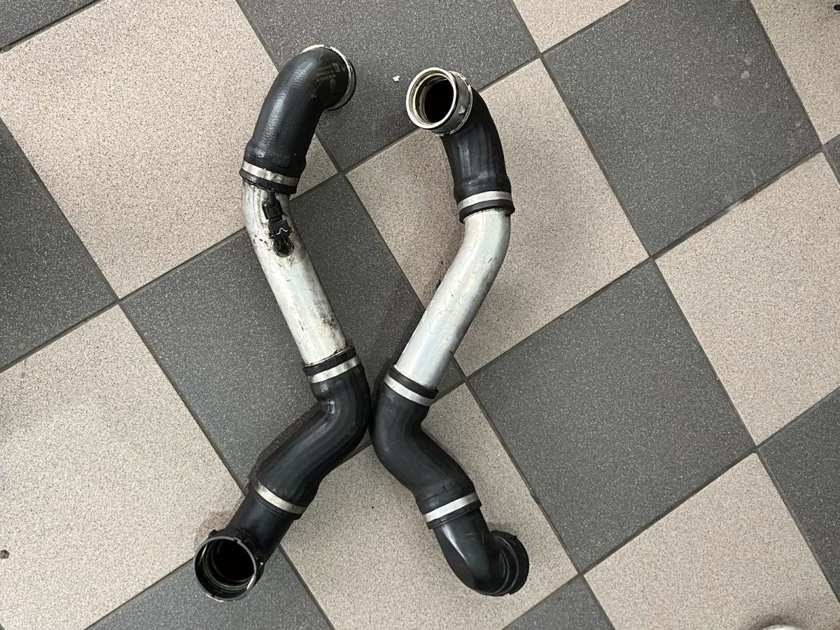 BMW X3 E83 3.0 Diesel Turbo Air Intake Hose Pipe 3418372