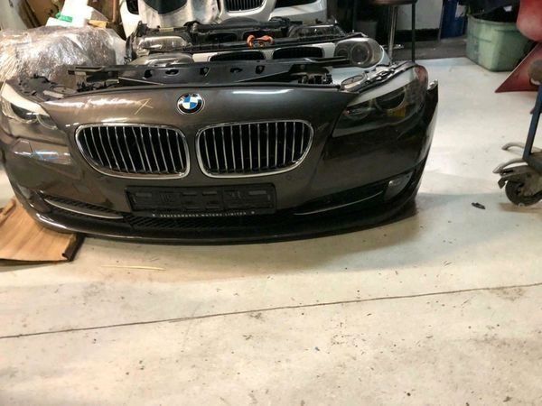 BMW 5 F10 F11 Stoßstange Kühler Scheinwerfer