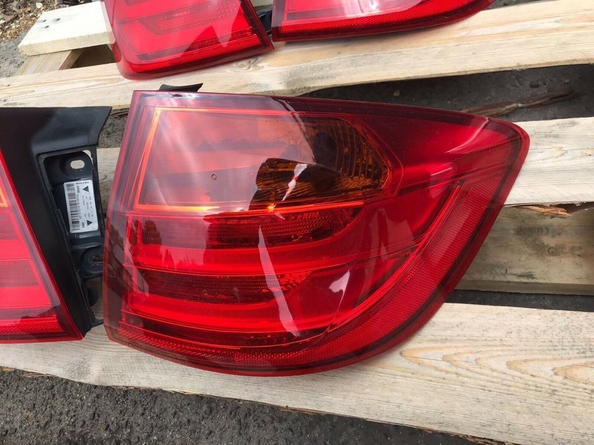 BMW original F31 LED rear light left or right