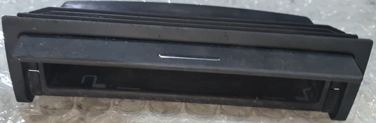 BMW original E46 storage compartment in the center console