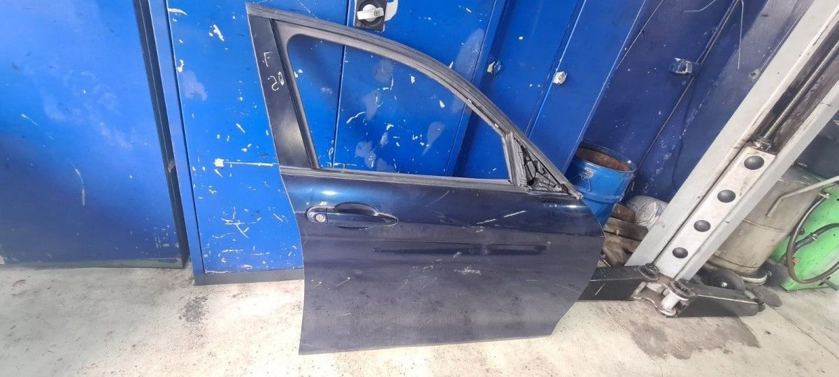 BMW original F20 car door front right