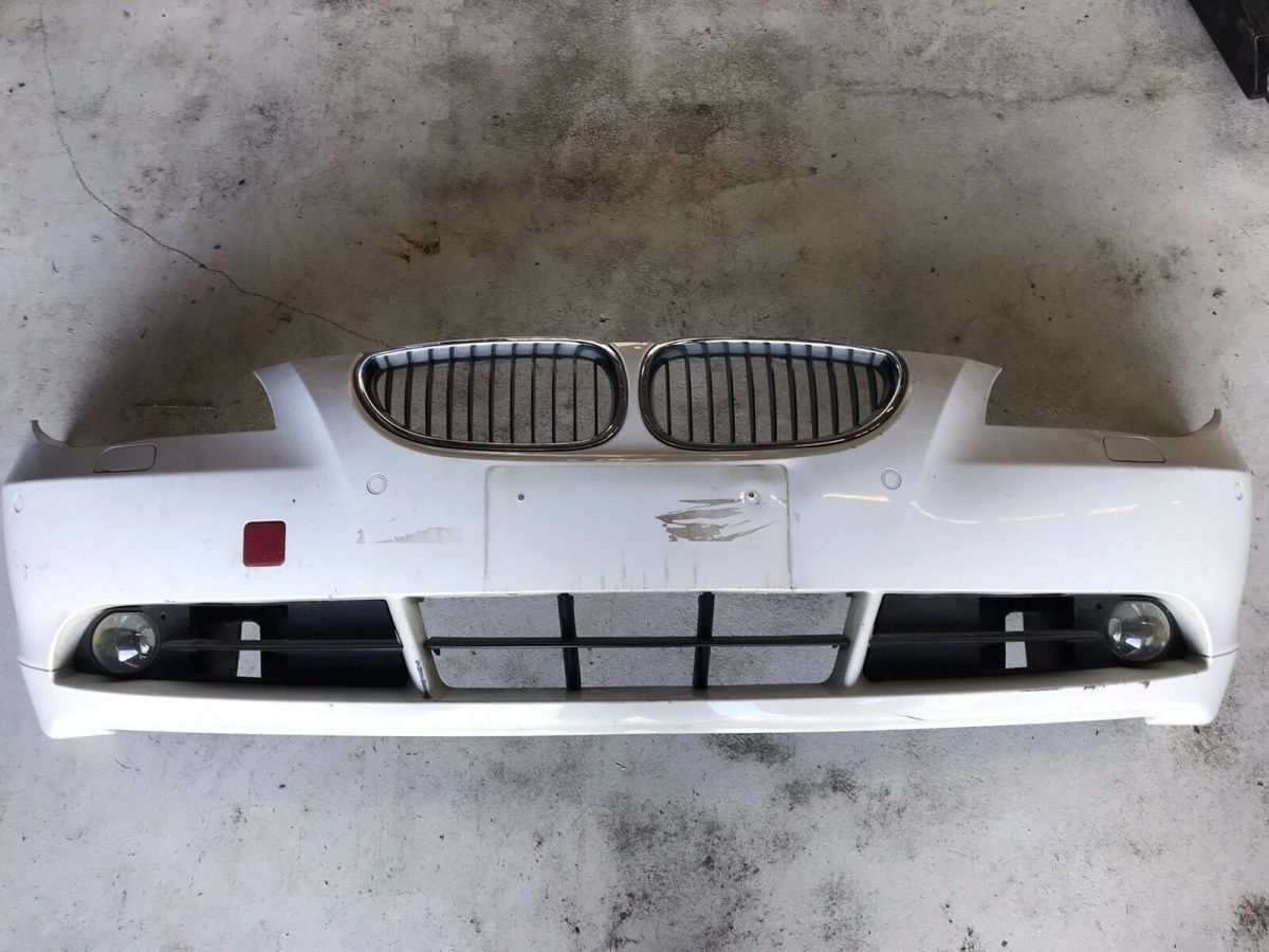 BMW original 5 series E60 E61 bumper trim white