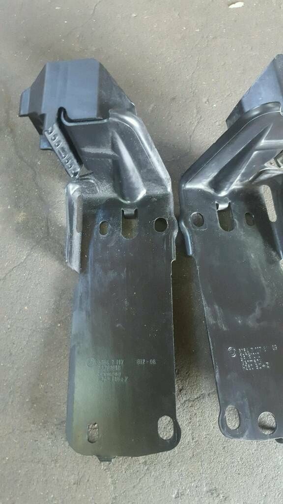 BMW Original E90 E91 Radiator Holder Carrier Right Left 81109-08