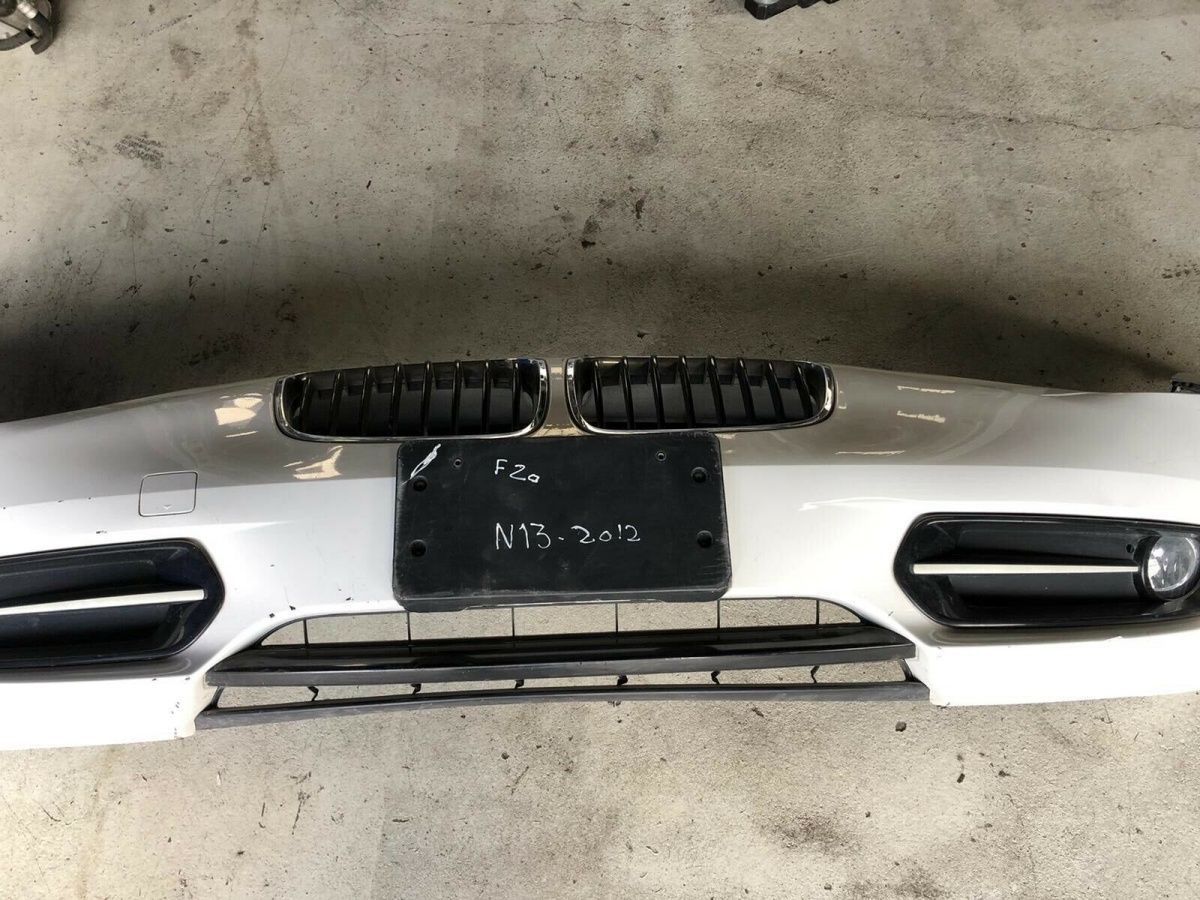 BMW 1 Series F20 F21 LCI front bumper with installation part COMPLETE PDC