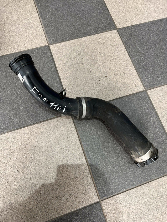 BMW Original F20 116i 2012 RHD intercooler hose pipe