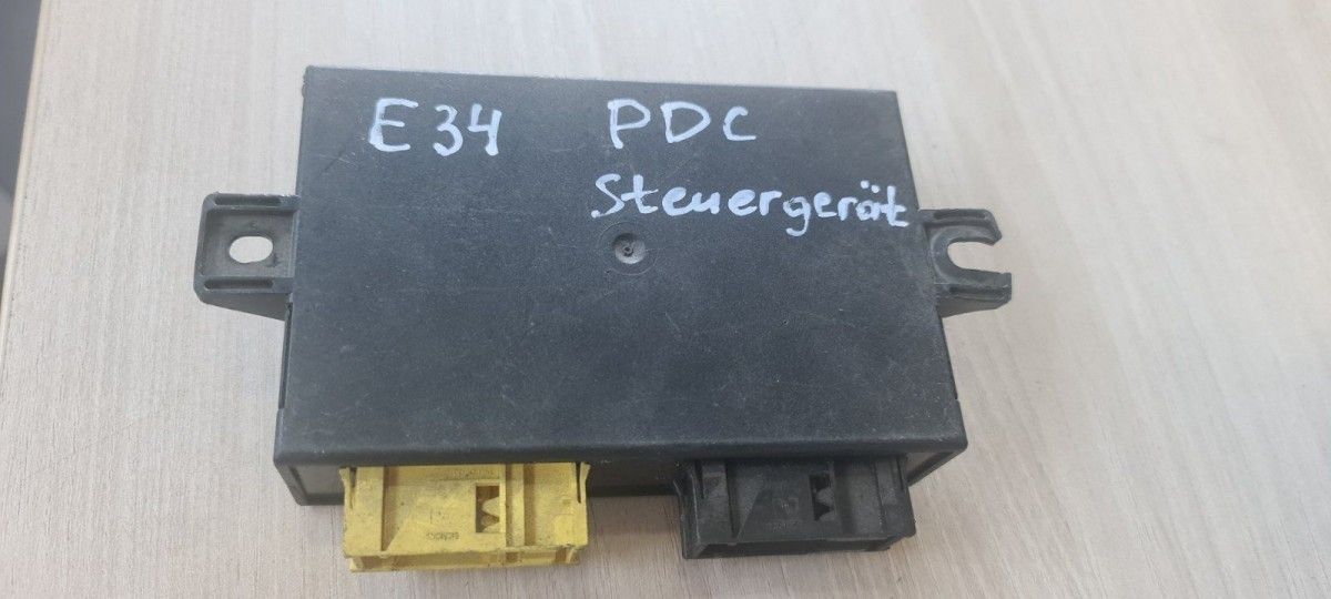 BMW E34 E38 parking aid control unit 83532279