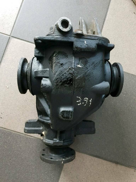 BMW Original E90 E91 E87 E46 2 liter differential attachment 3.91