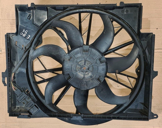 BMW original E90 E91 fan radiator fan