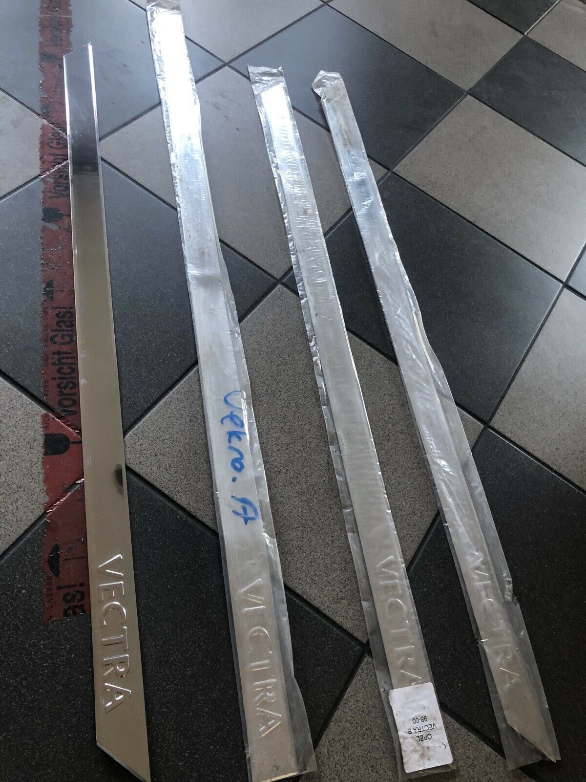 OPEL VECTRA B door strips side strips left + right CHROME