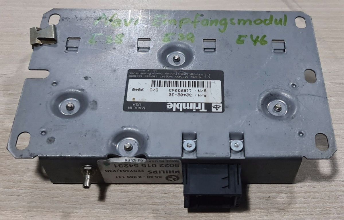 BMW E38 E39 E46 control unit navigation receiver module 8385141