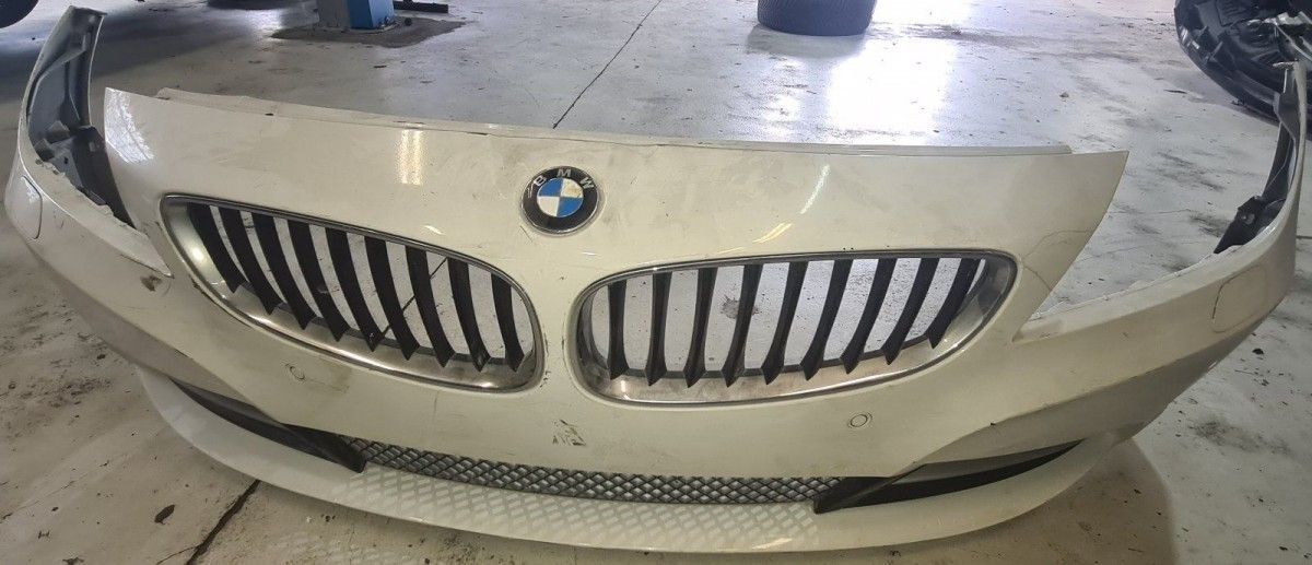 BMW original E89 front bumper