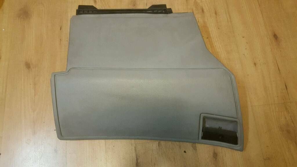 BMW Original E32 Handschuhfach mit Leder Grau