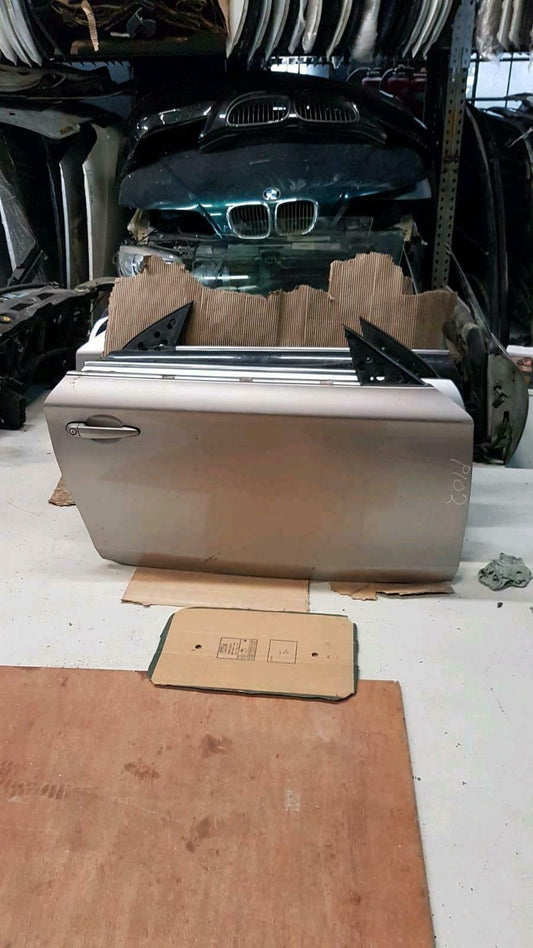 E88 1 series BMW passenger door Original front passenger door on the right