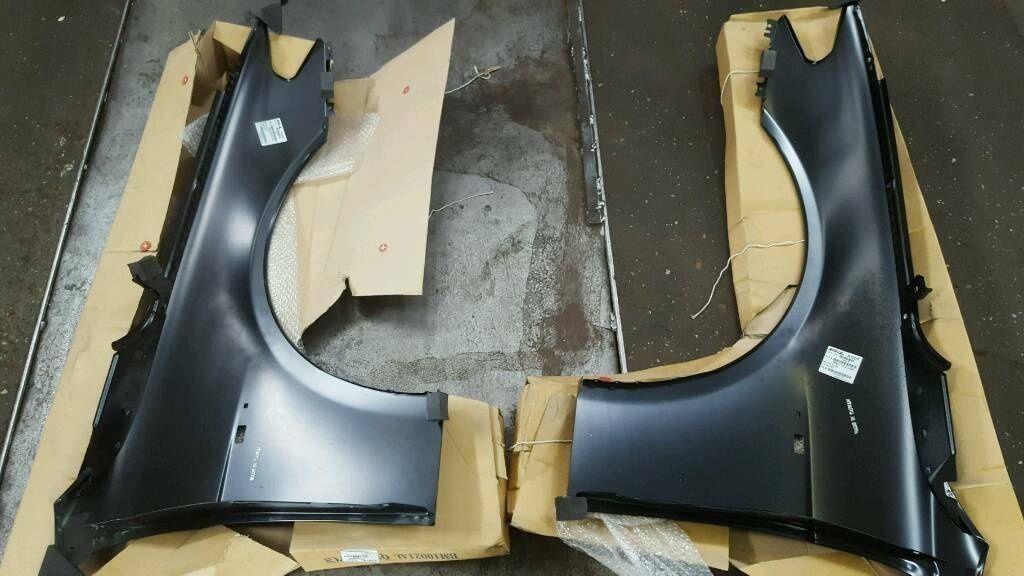 BMW E65 7 Series year 02-04 fender right left new 41357061662