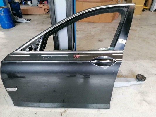 BMW original F01 driver side door in good condition, simple