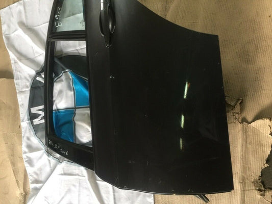 BMW original E90 rear left door complete with door handle