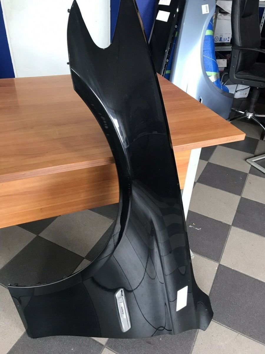 BMW Original Top zustand Kotflügel F18 vorne Links, Farbe Schwarz